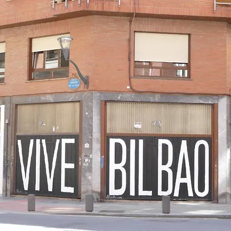 Bilbaobonito 5min Guggenheim 2bth ,ext,quiet & Central, Parking