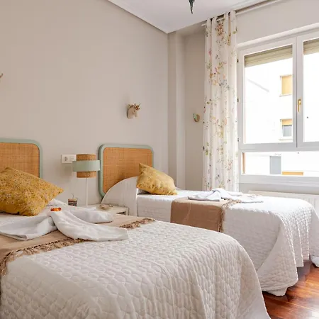 Bilbaobonito 5Min Guggenheim I 2Bdrm I Ext I Quiet & Central I Pking Apartman Bilbao