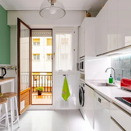 Bilbaobonito- 5min Guggenheim -quiet & -parking * Bilbao