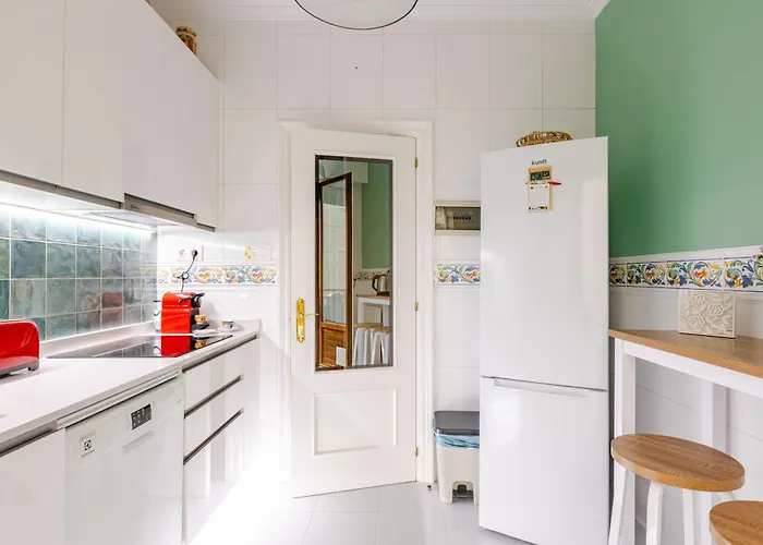 Bilbaobonito 5min Guggenheim 2bth ,ext,quiet & Central, Parking *